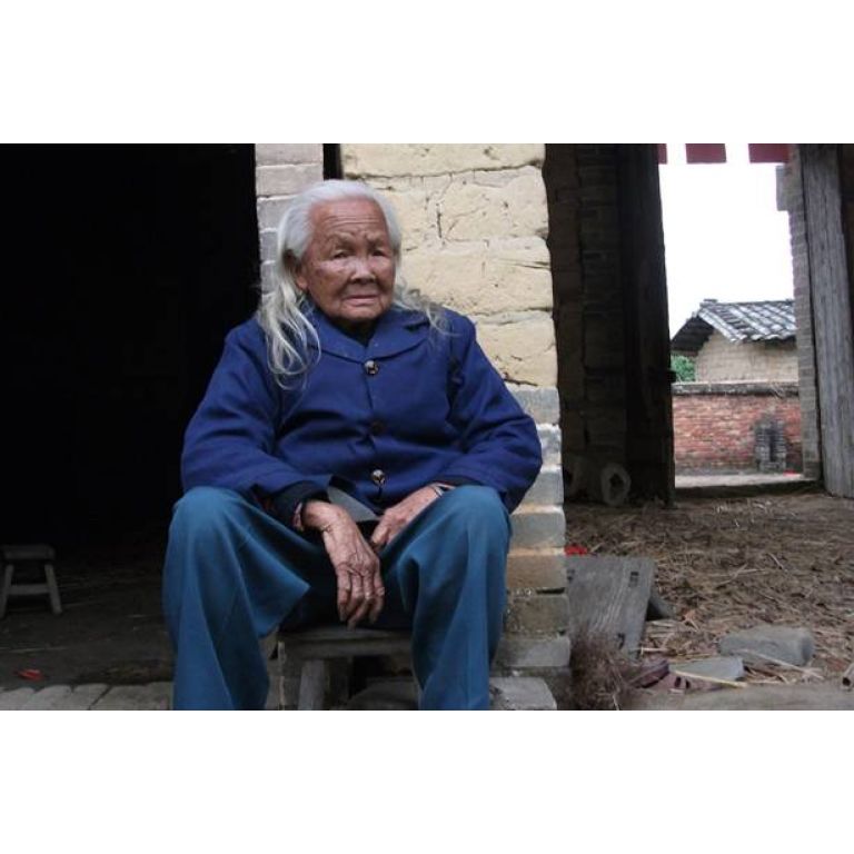 Una mujer china de 95 años vuelve a la vida seis días después de morir.