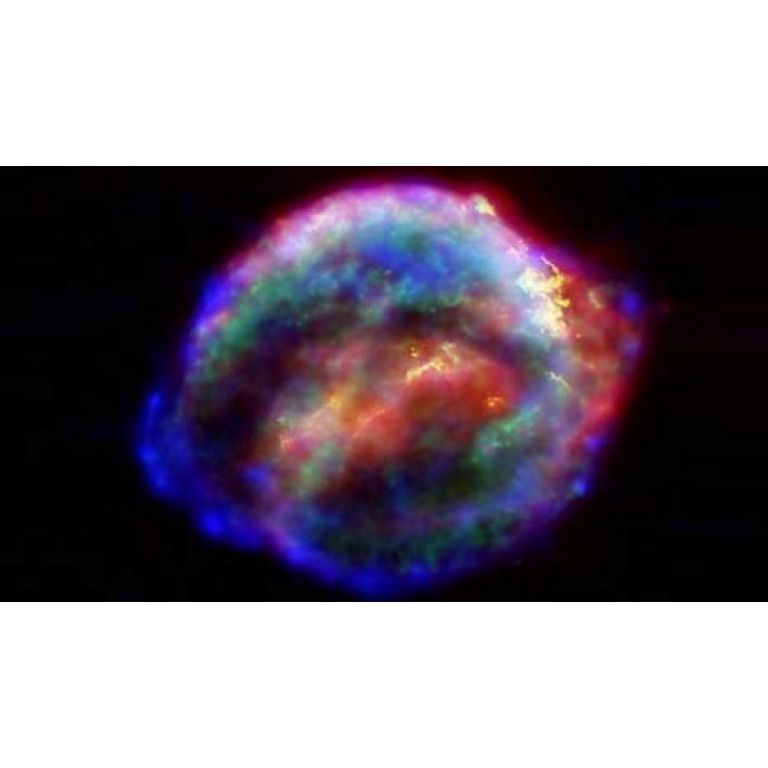 Descubren supernova 10 veces ms brillante