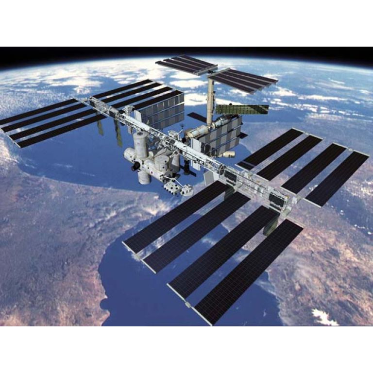 Aumentan altura media de Estacin Espacial Internacional
