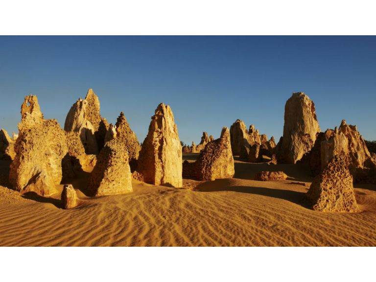 Pinnacles Desert 